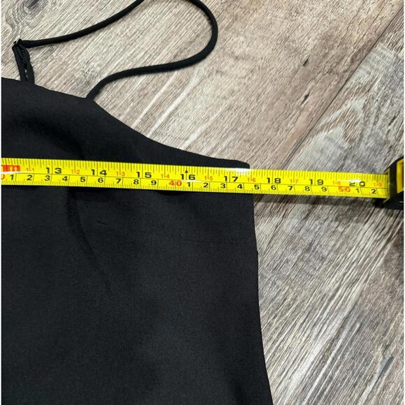 J.Crew Black Scallop Hem Sleeveless Straight Neck Lined Camisole Tank Top Size 6 - Picture 8 of 9